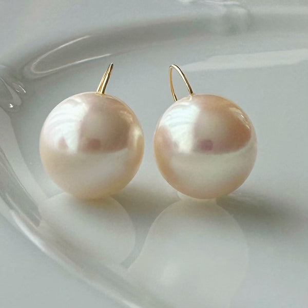 一点もの　Special freshwater pearl 13.4mm ピアス　イヤリング