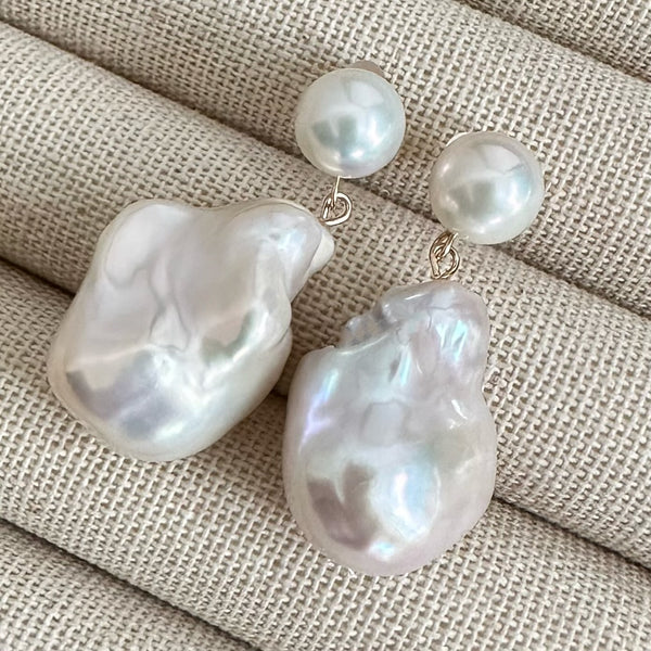 dot oyster baroque  pearl  ピアス　イヤリング