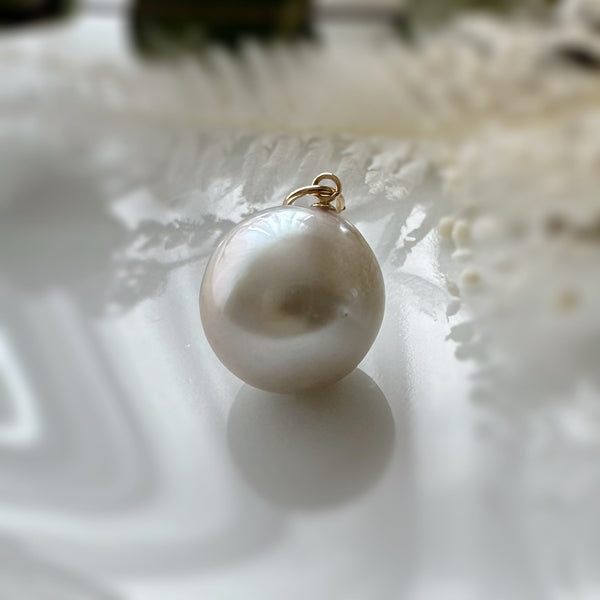 一点もの　south sea pearl 13.96mm pendant top ネックレス