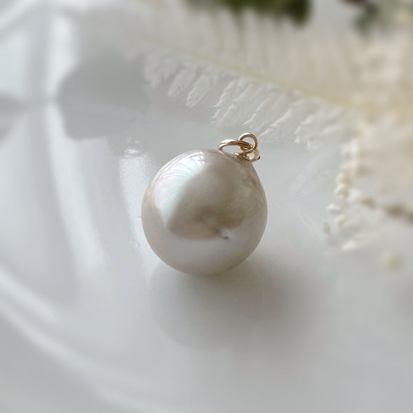 一点もの　south sea pearl 13.96mm pendant top ネックレス