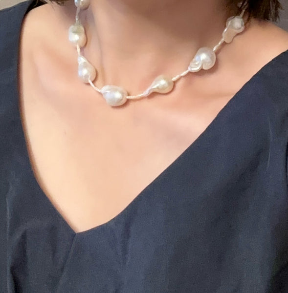 baroque pearl oyster station necklace