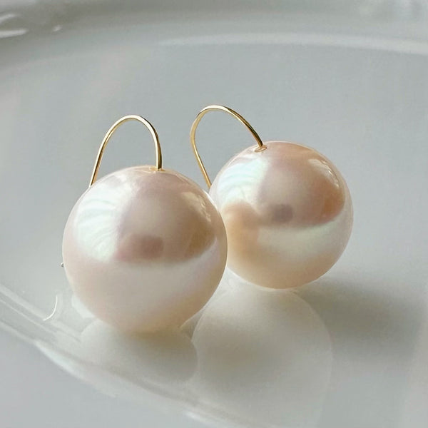 一点もの　Special freshwater pearl 13.4mm ピアス　イヤリング