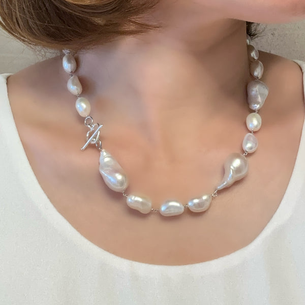 oyster baroque  pearl random ネックレス