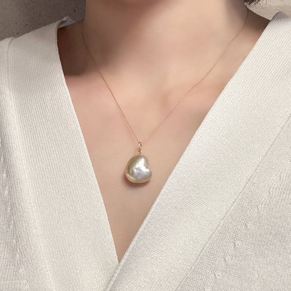 一点もの　South Sea pearl goldgradation pendanttop ネックレス