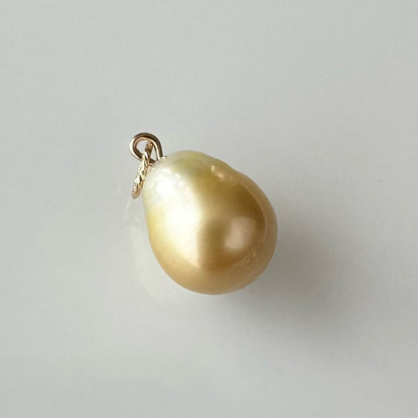 一点もの　South Sea pearl gold 12.6mm pendanttop necklace