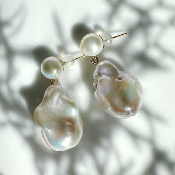 dot oyster baroque  pearl  ピアス　イヤリング