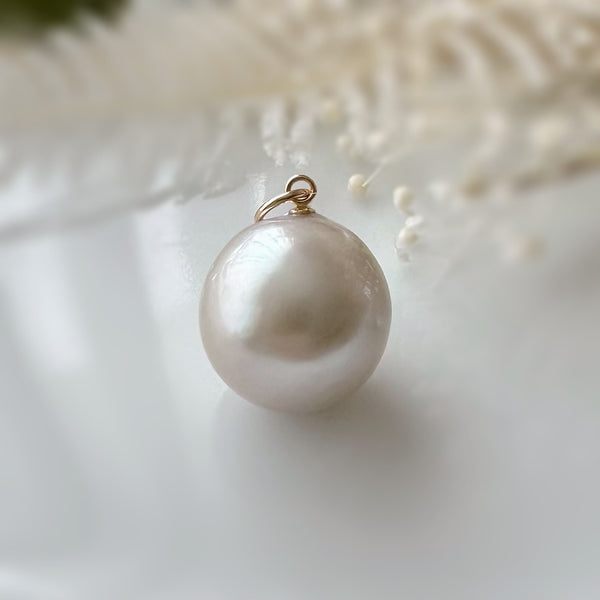 一点もの　south sea pearl 13.96mm pendant top ネックレス