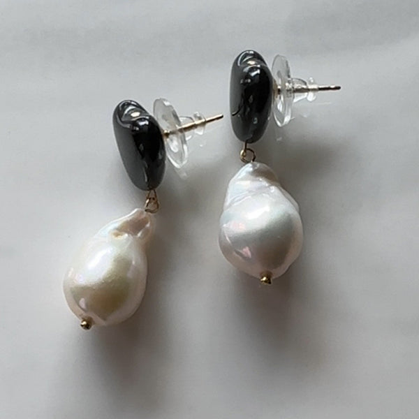 onyx coeur   oyster baroque pearl ピアス　イヤリング