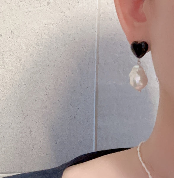 onyx coeur   oyster baroque pearl ピアス　イヤリング