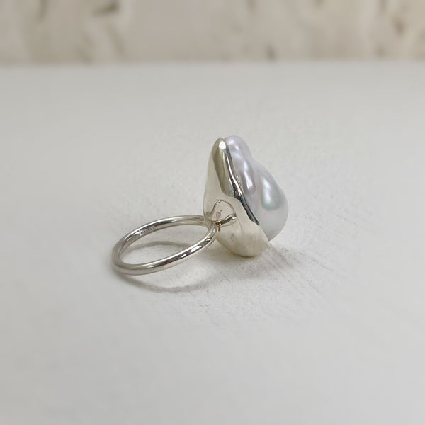 一点もの　oyster baroque  pearl ring No.23 - hikari pearl.