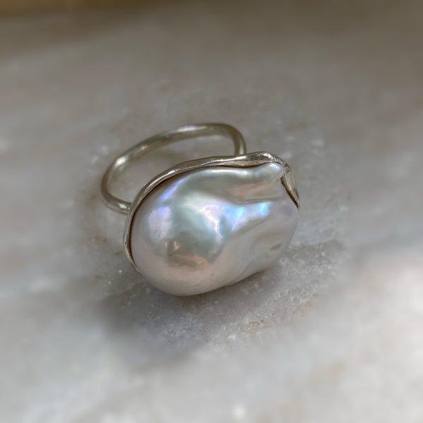 一点もの　oyster baroque  pearl ring No.2 - hikari pearl.