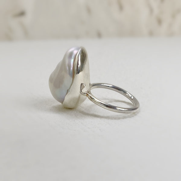 一点もの　oyster baroque  pearl ring No.23 - hikari pearl.