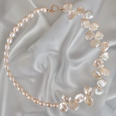 keshi pearl asymmetry Fresh water necklace  ネックレス - hikari pearl.