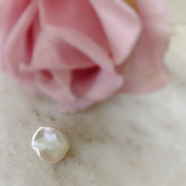 一点もの　petal  pearl ring  No.9 - hikari pearl.